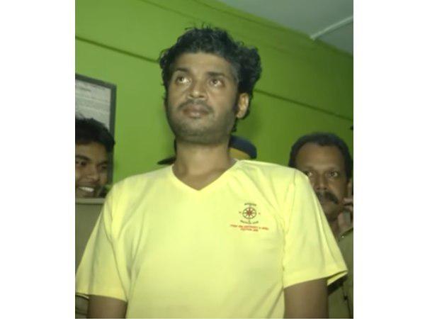  അവര്‍ വ്യക്തമാക്കട്ടെ