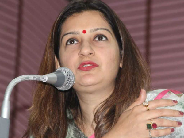 ശക്തയായ സ്ത്രീ സാന്നിധ്യം