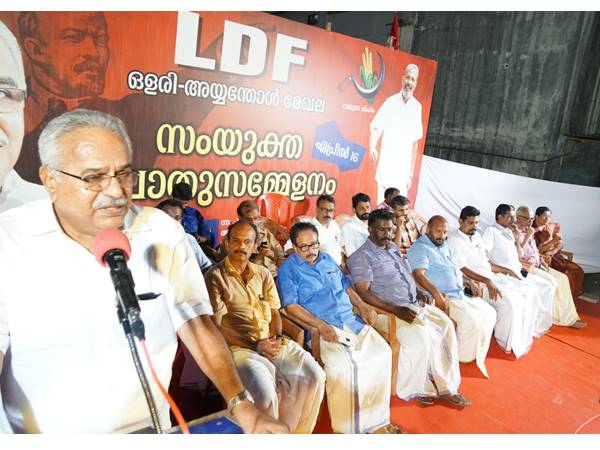  മോദിയില്‍ നിന്ന് മോചിപ്പിക്കാന്‍ 