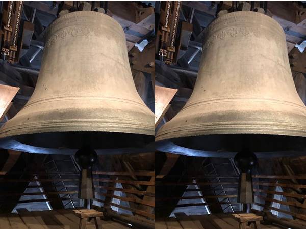  ഇരട്ടമണി ഗോപുരങ്ങള്‍ 