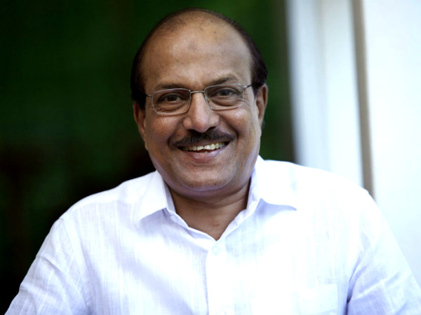 യുഡിഎഫിന് 437723 വോട്ടുകള്‍ 