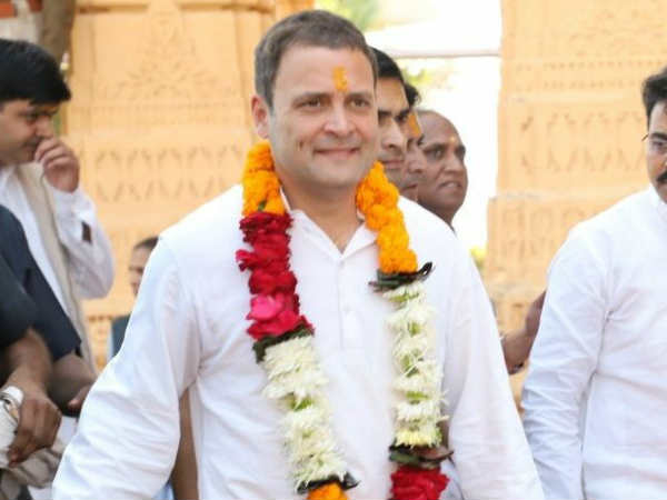 വാടകയ്ക്ക് കൊടുത്ത് പണമുണ്ടാക്കുന്നു വാടകയ്ക്ക് കൊടുത്ത് പണമുണ്ടാക്കുന്നു