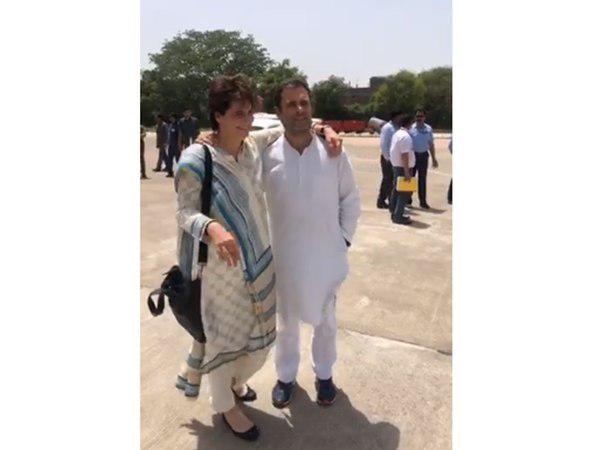  എയര്‍പ്പോട്ടില്‍