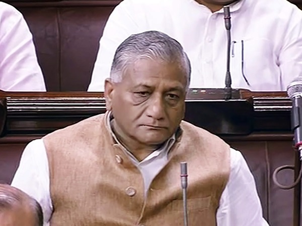 കരസേനാ യൂണിറ്റുകളുടെ മാര്‍ച്ച്