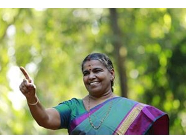 വിടി രമയും രംഗത്ത്