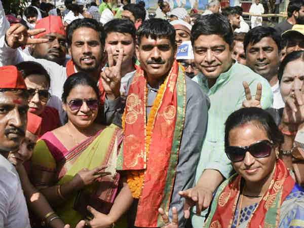 സര്‍ക്കാര്‍ തന്നെ ലക്ഷ്യമിടുന്നു