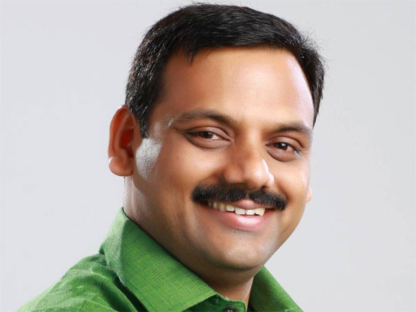 ഡീന്‍ കുര്യാക്കോസ്