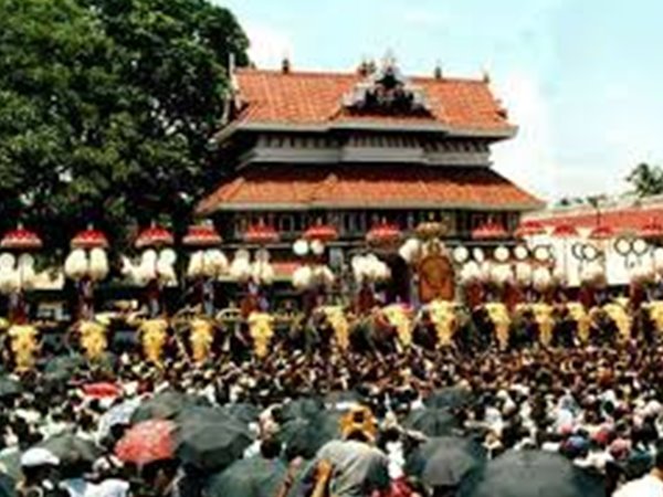 കുടമാറ്റം