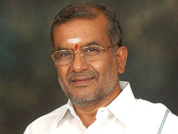  ബിജെപിക്ക് വോട്ട് മറിച്ചു
