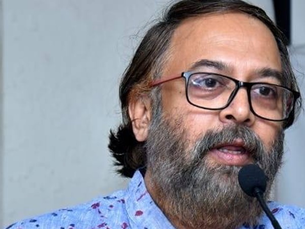 ഫേസ്ബുക്ക് പോസ്റ്റിലൂടെ