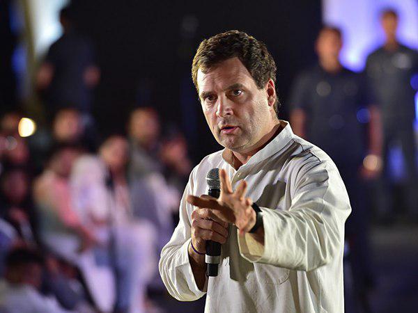  താമര വിരിയും