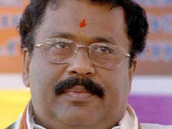  വട്ടിയൂര്‍ക്കാവിലും