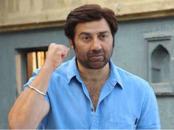 പ്രതീക്ഷയോടെ