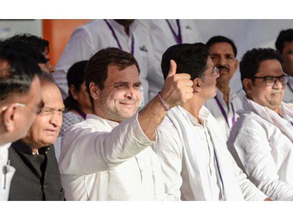  മേം ഭി ചൗക്കിദാര്‍