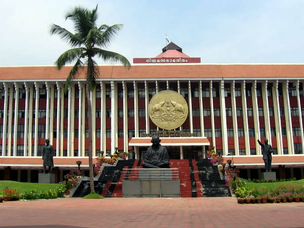 നിയമസഭയിലേക്ക്