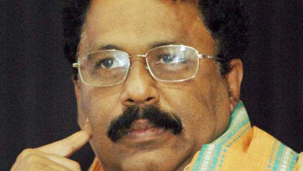 ഉത്തരവാദികളെ പുറത്താക്കണം