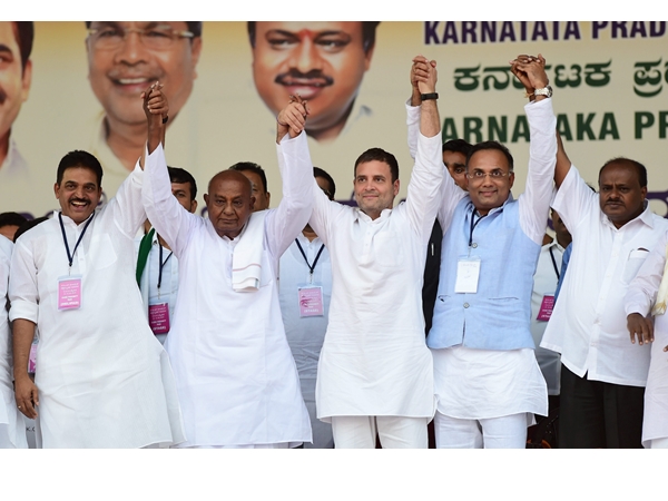  വന്‍ വിജയം