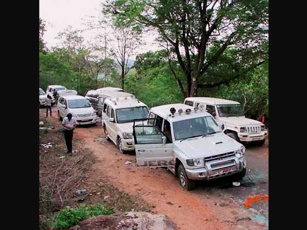 കോണ്‍ഗ്രസ് നേതാക്കള്‍ കൊല്ലപ്പെട്ടു