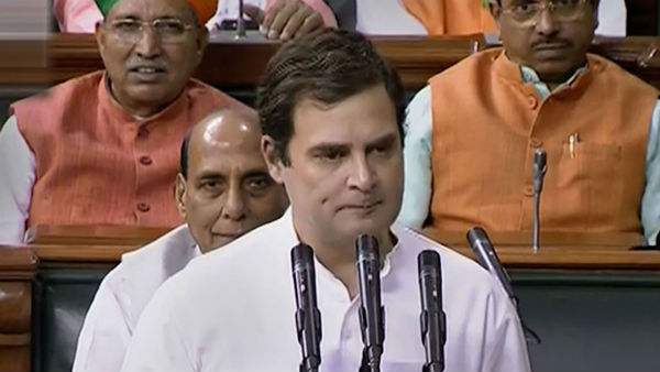 വാക് പോരിന് രാഹുല് ഗാന്ധിയും വാക് പോരിന് രാഹുല് ഗാന്ധിയും