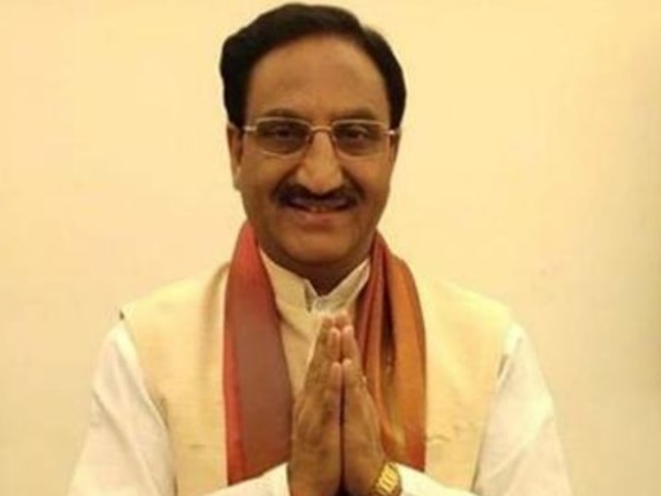 ശാസ്ത്രം വെറുംകുള്ളന്‍