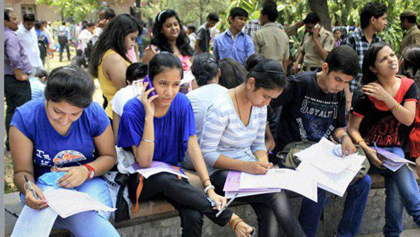 ക്യാംപസ്: രാഷ്ട്രീയം, അക്രമം, നവോദ്ധാനം