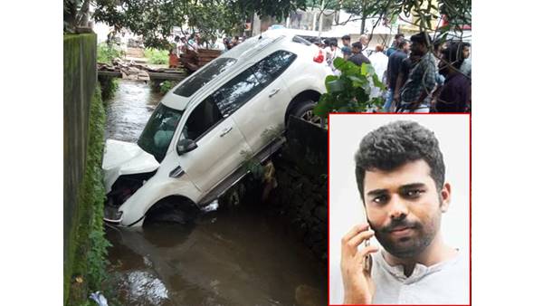 caraccidentmalappuram-1 caraccidentmalappuram-1