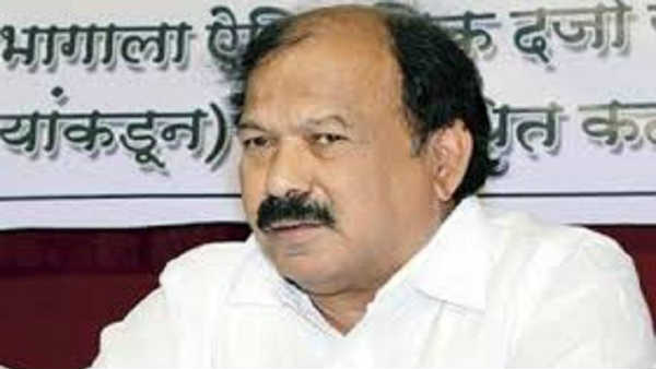 ആരാണ് കാളിദാസ് കൊലാമ്പ്കര്‍