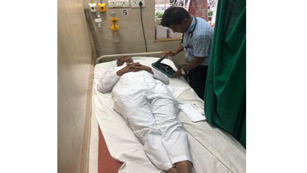 ചികിത്സ തേടുന്നതിന്‍റെ ദൃശ്യങ്ങള്‍