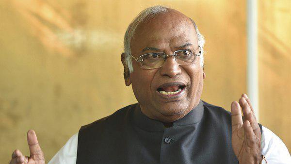  യുവനിര വരണം