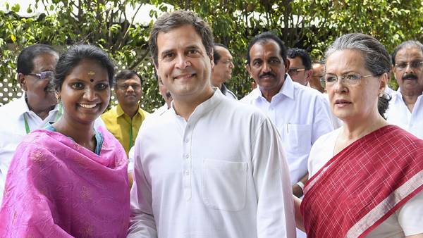 പാര്ട്ടി രൂപാന്തരപ്പെടണം പാര്ട്ടി രൂപാന്തരപ്പെടണം