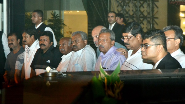 എങ്ങനെ രാജി വയ്ക്കാം