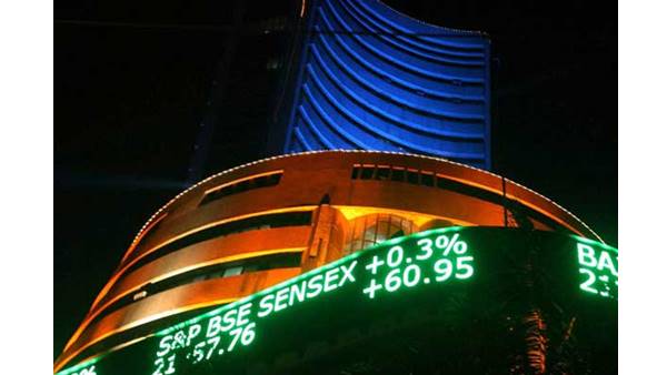 പുതിയ ബജറ്റിനെതിരെ പുതിയ ബജറ്റിനെതിരെ