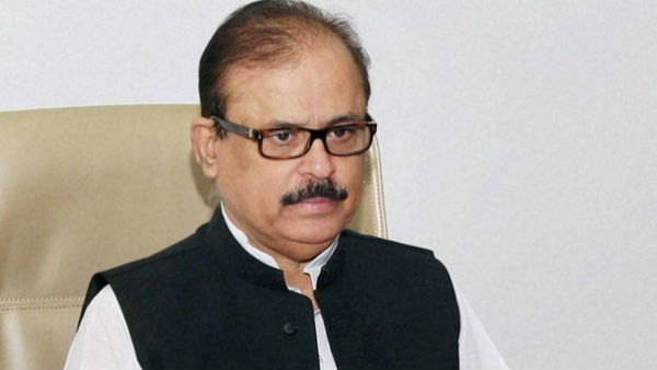 ദില്ലിയിലേക്ക് നോട്ടം ദില്ലിയിലേക്ക് നോട്ടം