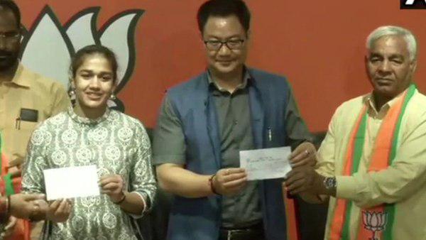  നിരവധി പേര്‍