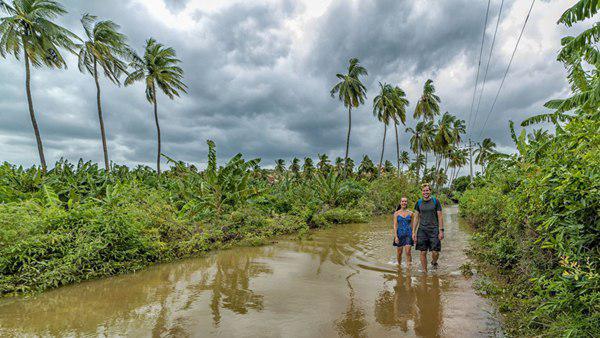  ഹംപിയെ മുക്കി വെള്ളപ്പൊക്കം!! 