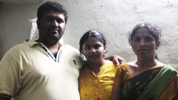 ഭാര്യയുടെ കൈയ്യിൽ നിന്ന് കടം വാങ്ങി