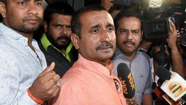 പിന്നേയും ക്രൂരത