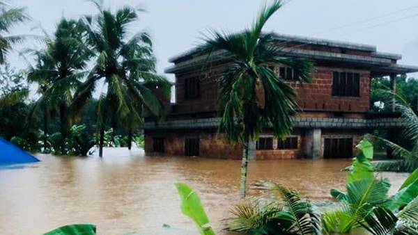 ബേക്കൽകോട്ടയിലെ നിരീക്ഷണ ഭിത്തി ഇടിഞ്ഞു ബേക്കൽകോട്ടയിലെ നിരീക്ഷണ ഭിത്തി ഇടിഞ്ഞു