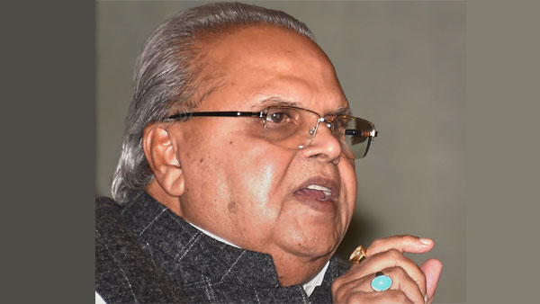  എല്ലാം ദൈവാനുഗ്രഹമെന്ന് 