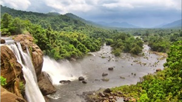 പൂർണമായും മനുഷ്യനിർമിതമല്ല