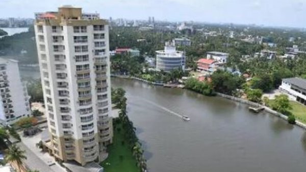 നാഗമ്പടം പാലം പോലെയാകുമോ?