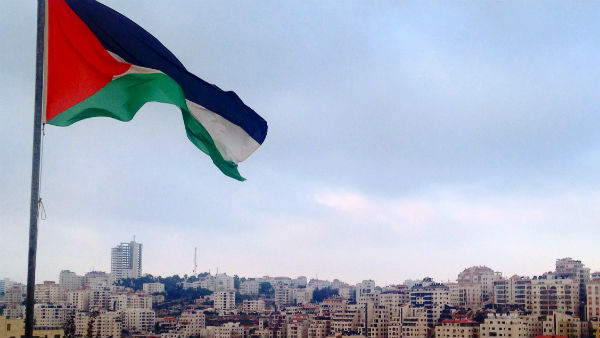 എല്ലാ കരാറുകളില്‍ നിന്നും പിന്‍മാറും