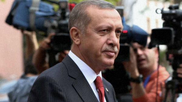 പ്രതിരോധ മേഖലയിലേക്ക് വരേണ്ട