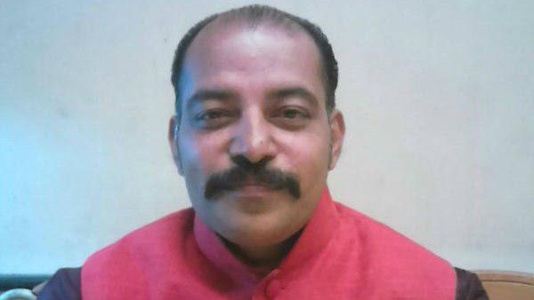 വെളിപ്പെടുത്താനാകാത്ത രഹസ്യങ്ങള് വെളിപ്പെടുത്താനാകാത്ത രഹസ്യങ്ങള്