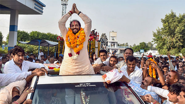 ക്രിമിനല് കേസിലെ പ്രതിയെ വേണോ? ക്രിമിനല് കേസിലെ പ്രതിയെ വേണോ?