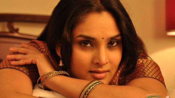 മൂര്‍ച്ചയേറിയ വാക്കുകള്‍