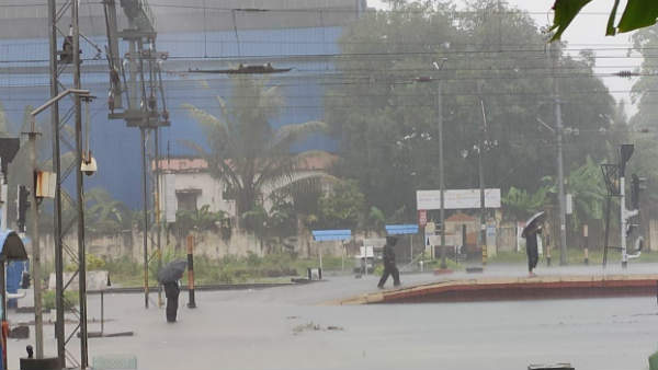 ഏഴ് ജില്ലകളില്‍ റെഡ് അലര്‍ട്ട്