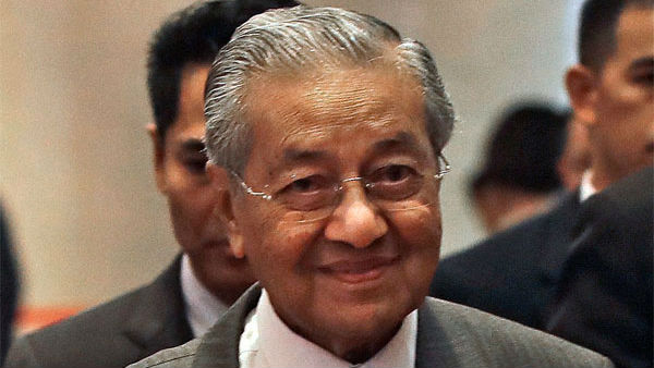 കോളടിച്ച് ഇന്തോനേഷ്യ