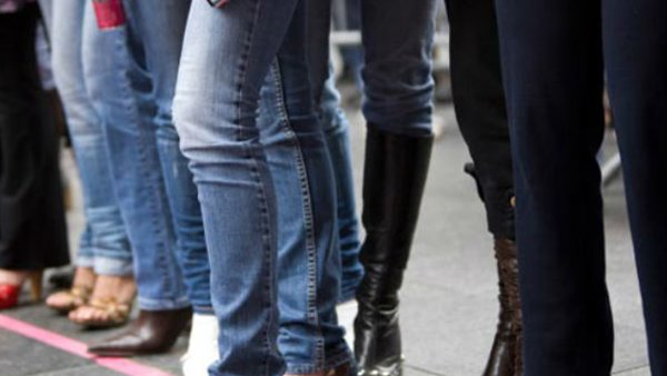 ഉന്നത ബന്ധങ്ങൾ...