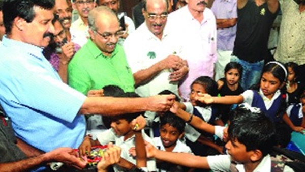 ഓർ‍മ്മയില്ലേ മലാപ്പറമ്പ് സ്കൂൾ‍